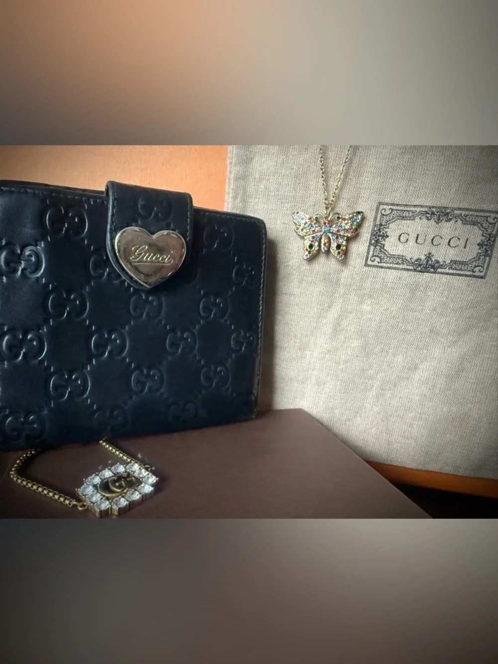 Gucci Guccissima Heart French Flap Wallet - Picture 2 of 16